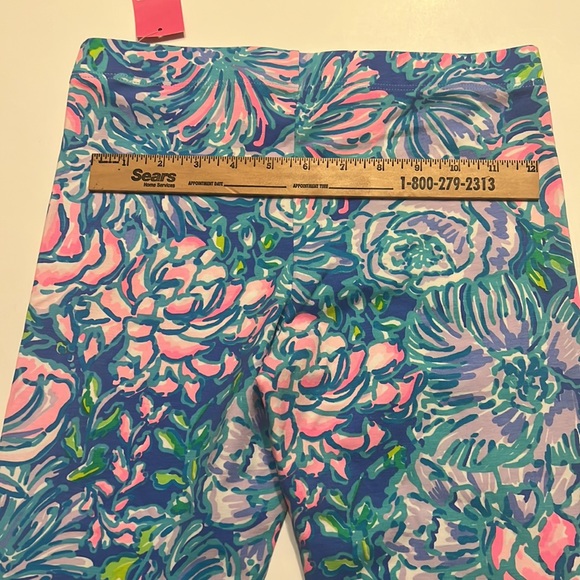Brand new Lilly Politzer, Maia leggings Girls size Xlarge in full bloom - Picture 4 of 5